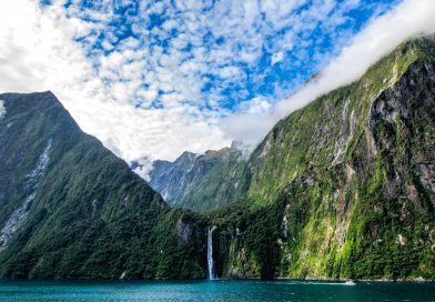 Discover the Breathtaking Beauty of Milford Sound: New Zealand's Iconic Fiord